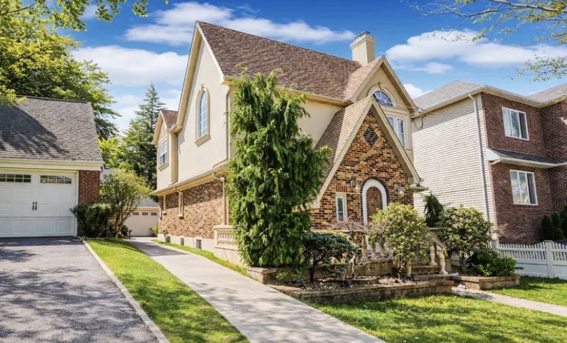 Spacious 3BR | 3BA Home for Rent in Staten Island, NY